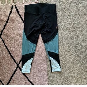 Victoria’s Secret Ultimate legging